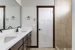 763 NW Shire St, Oak Harbor, WA 98277 - Photo 12