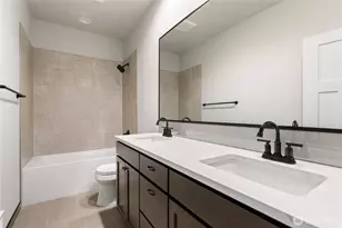 763 NW Shire St, Oak Harbor, WA 98277 - Photo 18