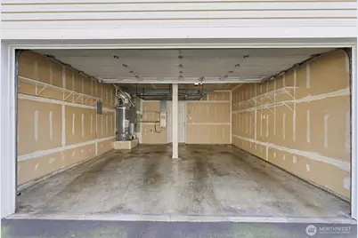 5705 200th Street SW #D, Lynnwood, WA 98036 - Photo 2