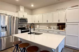 6653 NE 139th Pl, Vancouver, WA 98682 - Photo 2