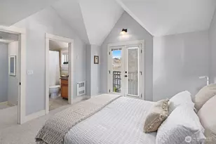 3639 Phinney Ave NE, Seattle, WA 98103 - Photo 16