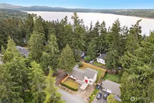 1115 207th Pl NE, Sammamish, WA 98074 - Photo 1
