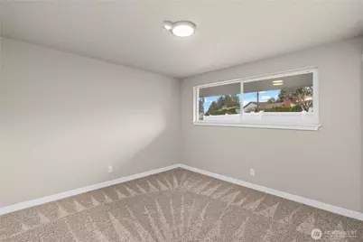 3546 Locust Avenue W, University Place, WA 98466 - Photo 30