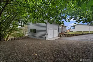 3546 Locust Ave W, University Place, WA 98466 - Photo 36