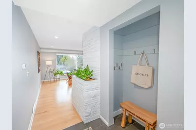 3744 NE 165th Street, Lake Forest Park, WA 98155 - Photo 4