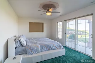 4560 Bluff Drive NE, Moses Lake, WA 98837 - Photo 32