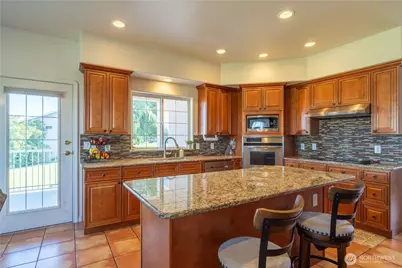 4560 Bluff Drive NE, Moses Lake, WA 98837 - Photo 8