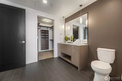 1321 Seneca Street #2202, Seattle, WA 98101 - Photo 24