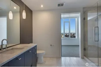 1321 Seneca Street #2202, Seattle, WA 98101 - Photo 10