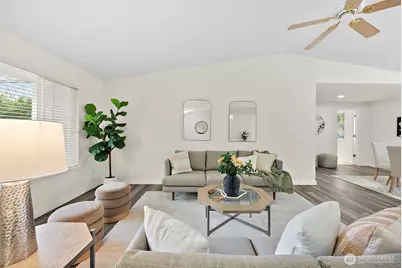 1117 17th Street SW, Puyallup, WA 98371 - Photo 6