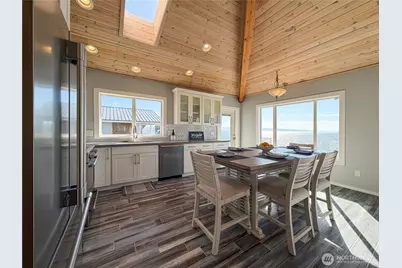 26 H South Beach Drive, Hat Island, WA 98206 - Photo 10