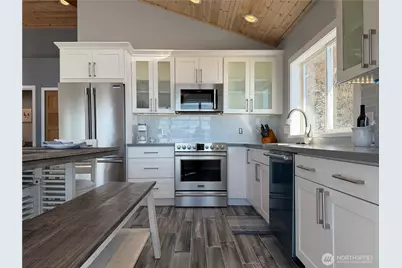 26 H South Beach Drive, Hat Island, WA 98206 - Photo 4