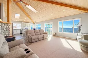 26 H South Beach Dr, Hat Island, WA 98206 - Photo 18