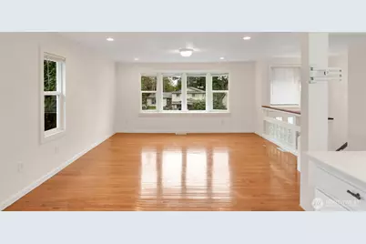 26250 39th Place S, Kent, WA 98032 - Photo 4