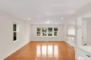 26250 39th Pl S, Kent, WA 98032 - Photo 4