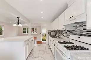 26250 39th Pl S, Kent, WA 98032 - Photo 6