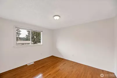 26250 39th Place S, Kent, WA 98032 - Photo 14