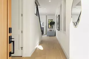 15016 SE 22nd St, Bellevue, WA 98007 - Photo 2