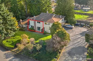 410 214th St SW, Bothell, WA 98021 - Photo 4