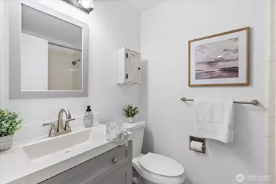 410 214th Street SW #B, Bothell, WA 98021 - Photo 22