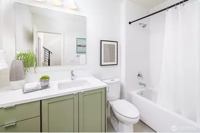 8321 25th Avenue NW #B, Seattle, WA 98117 - Photo 22