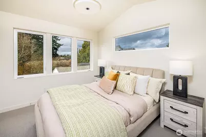 8319 25th Avenue NW, Seattle, WA 98117 - Photo 14