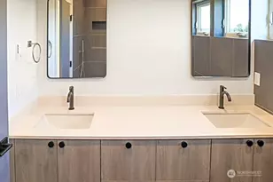 4215 S Findlay St, Seattle, WA 98118 - Photo 12