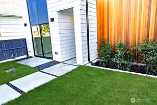 4215 S Findlay St, Seattle, WA 98118 - Photo 2