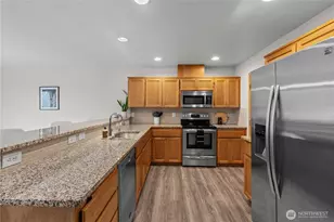 10910 13th Ave E, Tacoma, WA 98445 - Photo 10