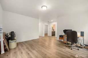 8108 260th St E, Graham, WA 98338 - Photo 22