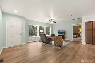 8108 260th St E, Graham, WA 98338 - Photo 4