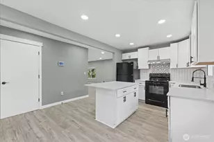 330 V St SE, Auburn, WA 98002 - Photo 10