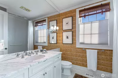 9400 Vineyard Crest, Bellevue, WA 98004 - Photo 20