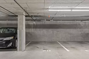 530 Broadway E, Seattle, WA 98102 - Photo 22