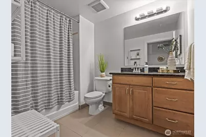 530 Broadway E #406, Seattle, WA 98102 - Photo 6