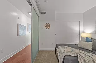 530 Broadway E, Seattle, WA 98102 - Photo 8