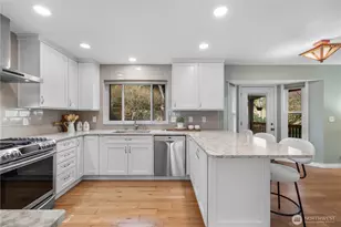 12103 NE 168th Pl, Bothell, WA 98011 - Photo 8