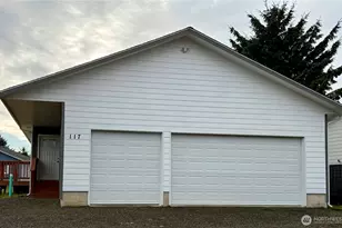 117 N Wynoochee Dr SW, Ocean Shores, WA 98569 - Photo 2