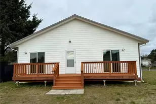 117 N Wynoochee Dr SW, Ocean Shores, WA 98569 - Photo 4