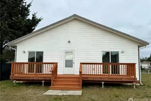 117 N Wynoochee Dr SW, Ocean Shores, WA 98569 - Photo 4