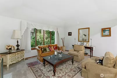 21022 NE 32nd Place, Sammamish, WA 98074 - Photo 6