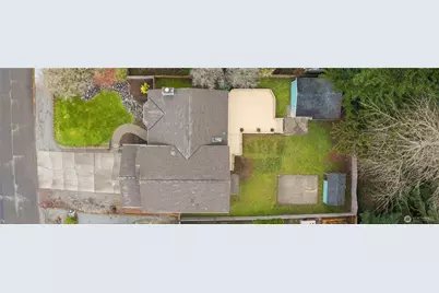 12307 205th Avenue Ct E, Bonney Lake, WA 98391 - Photo 34