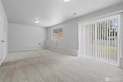 12307 205th Avenue Ct E, Bonney Lake, WA 98391 - Photo 18