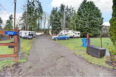 13103 7th Avenue Ct E, Parkland, WA 98445 - Photo 32