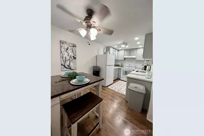 11220 196th Avenue NE #1, Redmond, WA 98053 - Photo 6