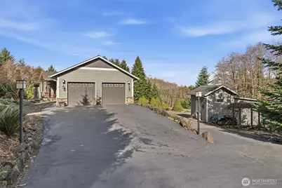 72 Blue Mountain Rd, Castle Rock, WA 98611 - Photo 2