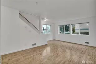 13349 Ambaum Blvd SW, Burien, WA 98146 - Photo 12