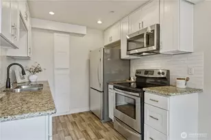 14342 126th Ave NE, Kirkland, WA 98034 - Photo 4