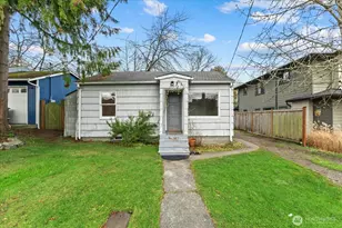 918 NW 87th St, Seattle, WA 98117 - Photo 16