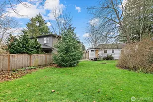 918 NW 87th St, Seattle, WA 98117 - Photo 4